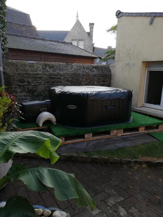 LE COCON de MATIGNON Gîte 4 étoiles 5 kms mer Esterno foto